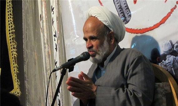خطیب جمعه کرمان: سپاه مفتخر به پاسداری از انقلاب اسلامی است