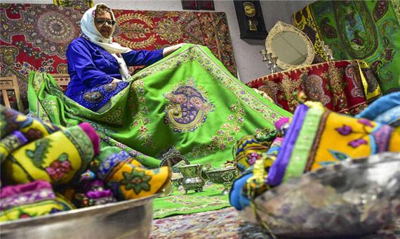 صادرات چمدانی صنایع دستی در کرمان رشد 100 درصدی دارد