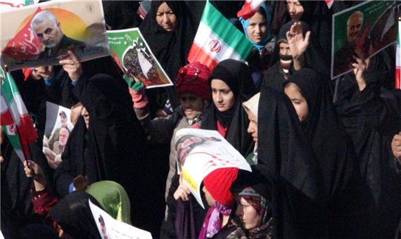 راهپیمایی دشمن‌شکن 22 بهمن در رابر زادگاه علمدار جبهه مقاومت