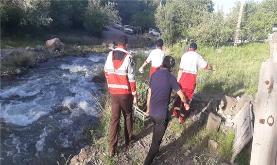 نجاتگران کرمانی پیکر بی‌جان 5 نفر را از آب بیرون کشیدند