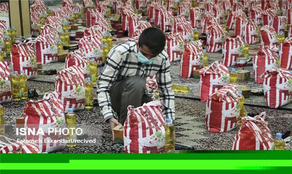 تهیه و توزیع 2000 بسته معیشتی توسط کارکنان کمیته امداد استان کرمان