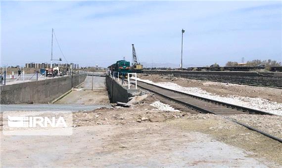 تناژ بارگیری راه‌آهن کرمان سه درصد رشد دارد