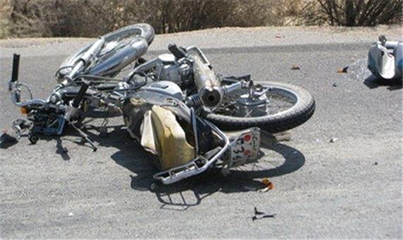 برخورد موتورسیکلت با کامیون در محور بافت سه کشته بر جا گذاشت