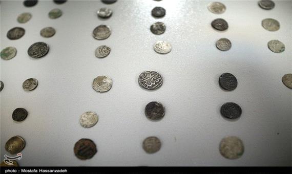 کشف اموال تاریخی در بافت تاریخی استرآباد گرگان؛ آثار کشف شده در موزه باستان‌شناسی نمایش داده می‌شود
