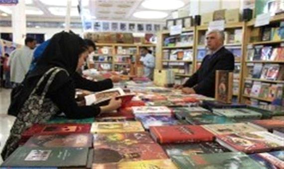 فروش بالغ بر 3 میلیارد ریال کتاب در طرح پاییزه کرمان