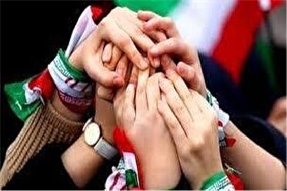 محبوبیت رهبری، تمایل بیشترمردم به دینداری و وحدت