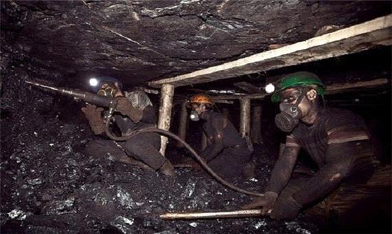 حقوق و دستمزد کارگران معدن آسمینون باید در زمان معین پرداخت شود
