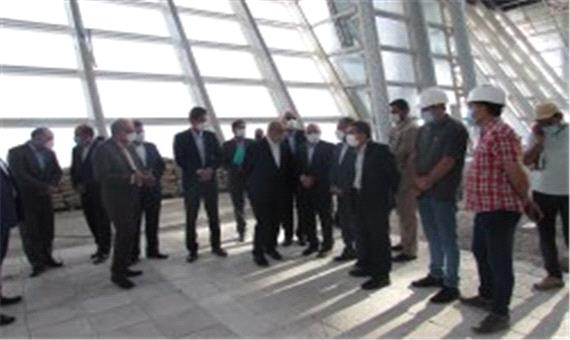 بازدید مشاور رییس جمهور از روند ساخت پایانه مسافری فرودگاه بین المللی کیش