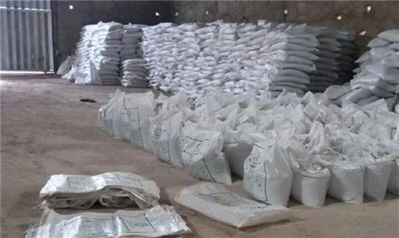 پارسال بیش از 43هزار تن کود اوره در جنوب کرمان توزیع شد