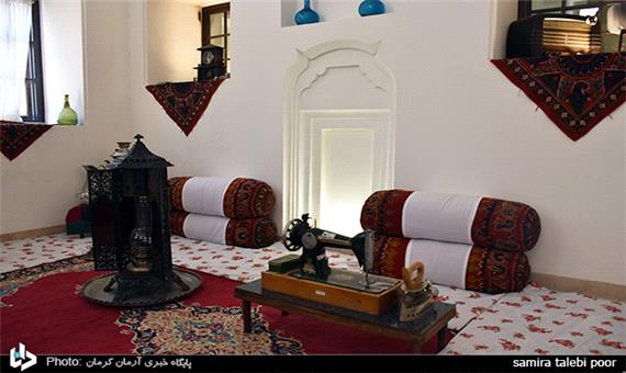 باغ موزه «نفت سوزها» در کرمان