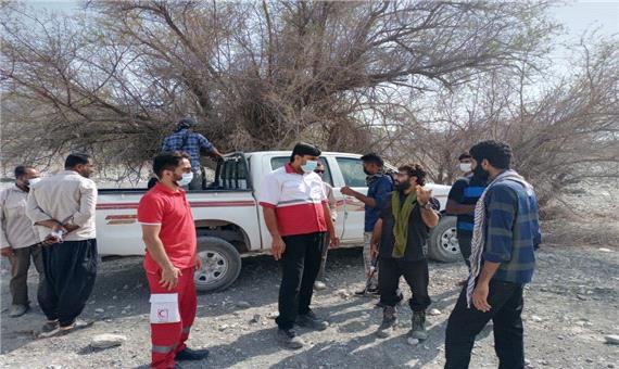 6 فرد مفقود شده در منوجان پس از 9 ساعت نجات یافتند