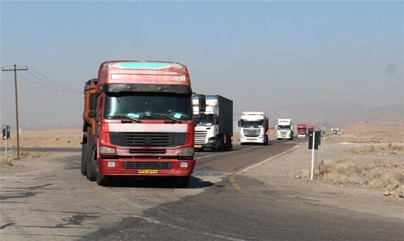 اعزام 8 دستگاه کامیون از جنوب کرمان به بندر امام برای جابه‌جایی کالاهای اساسی و نهاده‌ها