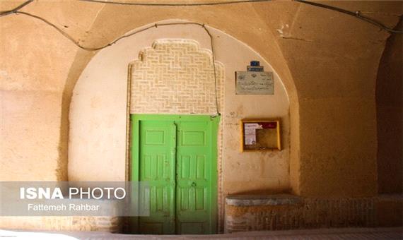 مسجد قاجاری یزد که تابستان‌خانه‌اش رو به آسمان است