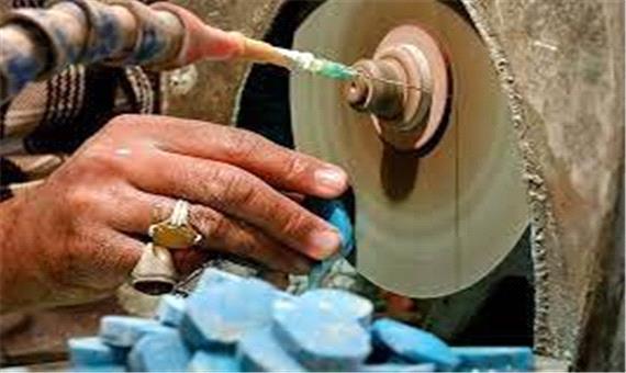 تامین مواد اولیه، مهم‌ترین چالش هنرمندان رشته تراش سنگ‌های قیمتی در شهربابک