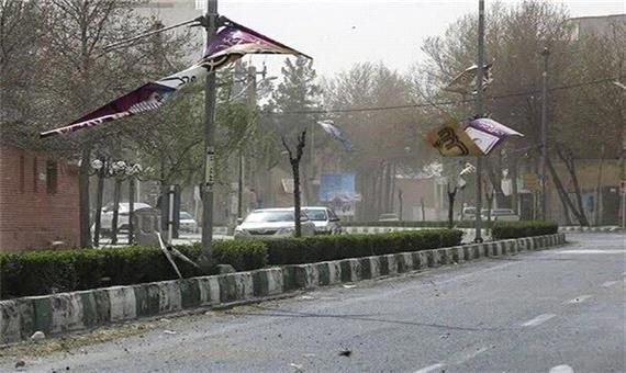 پیش‌بینی وزش باد شدید در کرمان/گردوخاک پدیده غالب جوی استان است