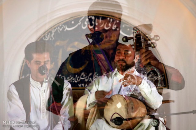 آقای وزیر «جشنواره موسیقی نواحی» را از زادگاهش جدا نکنید