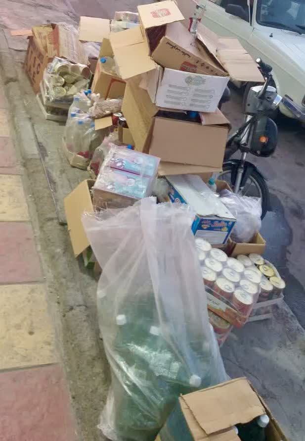 کشف بیش از یک تُن مواد غذایی فاسد در بردسیر