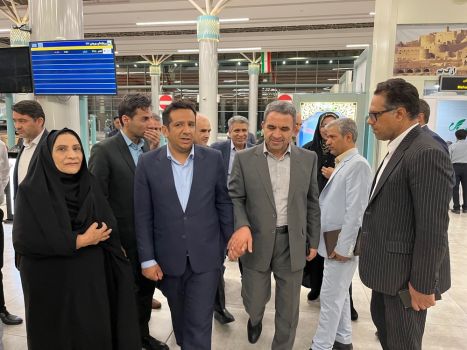 معاون وزیر آموزش و پرورش و رییس سازمان مدارس و مراکز غیر دولتی و توسعه مشارکت های مردمی وارد کرمان شد