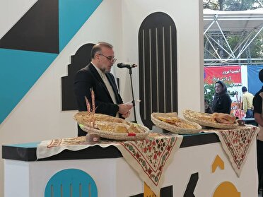بیش از ۲۷۰ هزار کرمانی ازجشنواره نان بازدید کردند