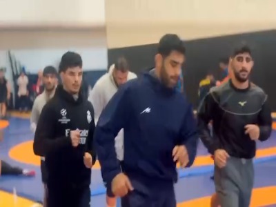 بالاخره پای فرنگی‌کاران ایران به تشک کشتی رسید!