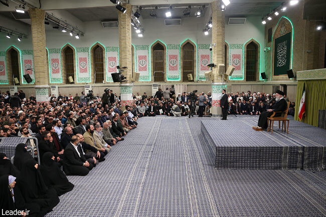 سرمقاله فرهیختگان/ شطرنج آیت‌الله خامنه‌ای در برابر قمار ضدایرانی