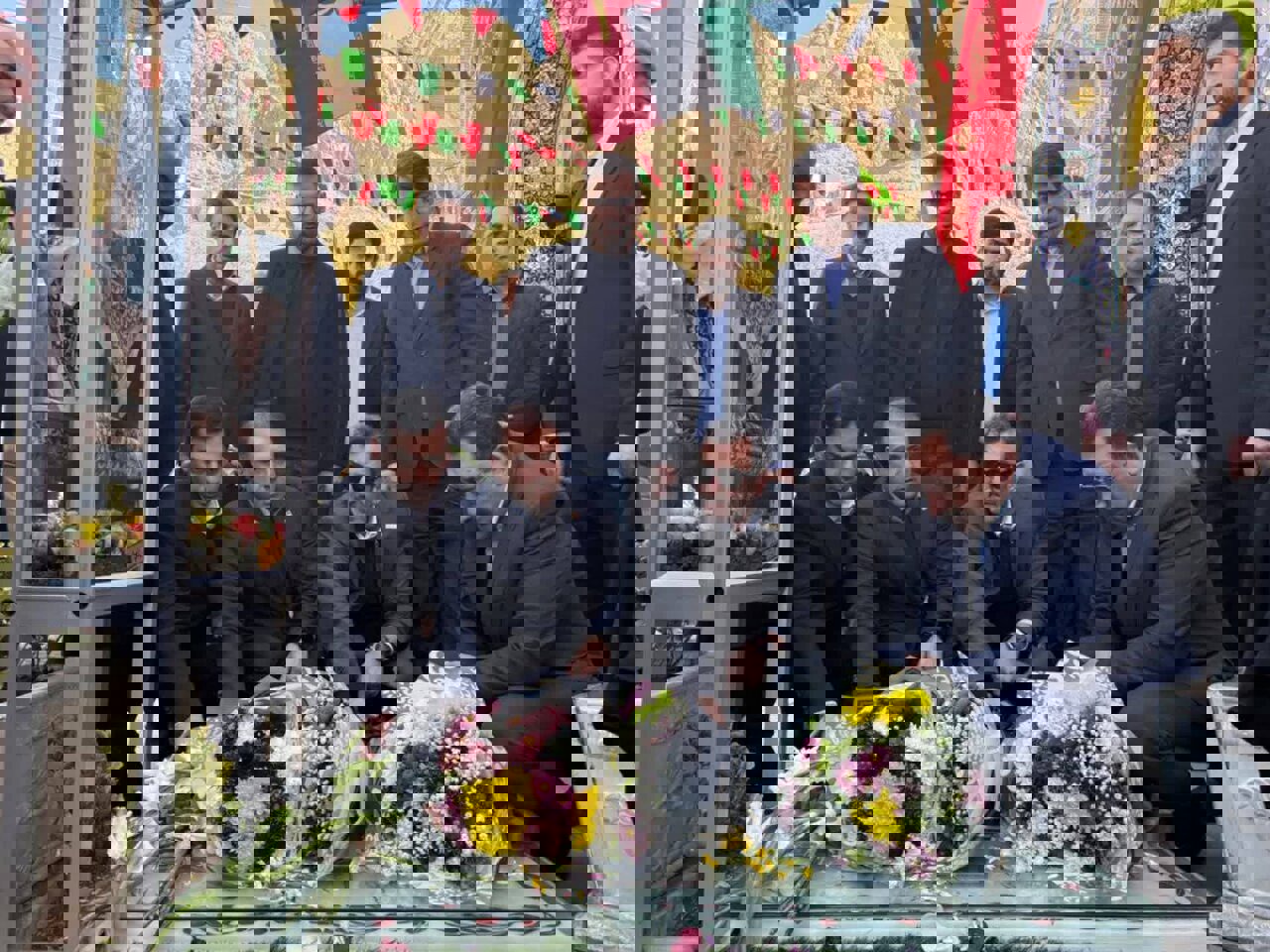 ادای احترام وزیر صمت به سردار شهید حاج قاسم سلیمانی