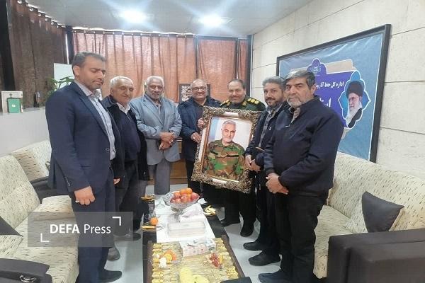 دیدار مدیرکل حفظ آثار دفاع مقدس کرمان با جمعی از پیشکسوتان دفاع مقدس