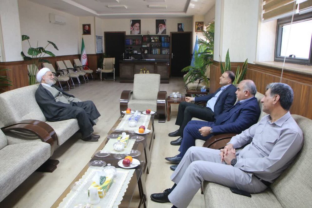 از برخورد با فساد، ابائی نداریم/ حمایت از صنایع؛ گامی مؤثر در کاهش آسیب‌های اجتماعی