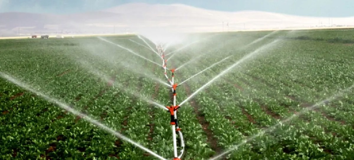 افتتاح طرح آبیاری تحت فشار در سطح ۲۲ هکتار