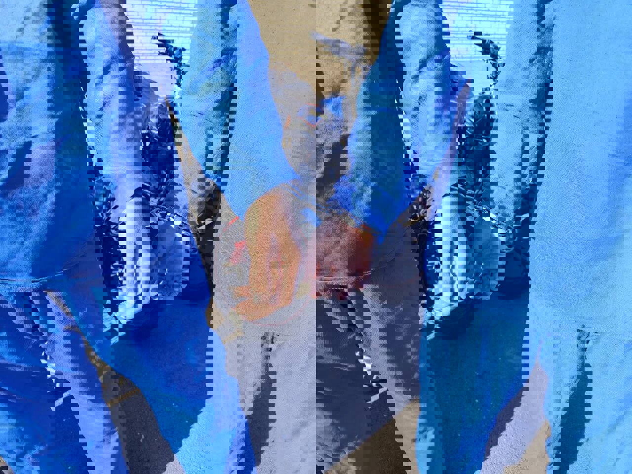 دستگیری باند سارقان موتورسیکلت و داخل خودرو در کرمان