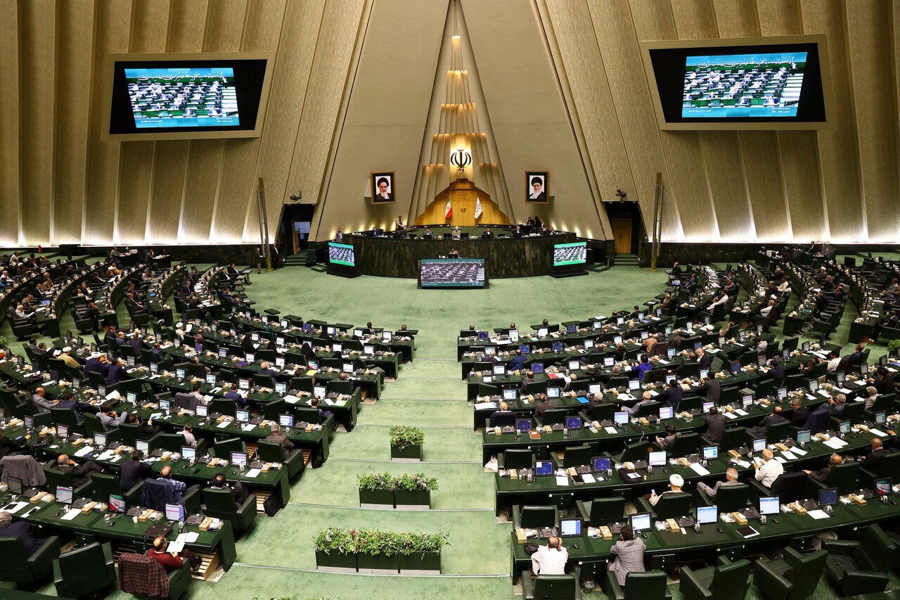 مجوز برای واردات ۴ هزار دستگاه آمبولانس و خودرو امداد و نجات