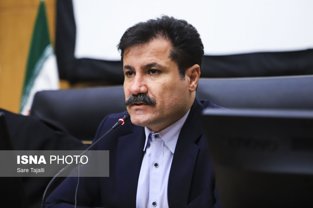 معاون رئیس جمهور: تسهیلات اشتغال و حمایت از صنایع روستایی در جنوب کرمان تأمین می‌شود