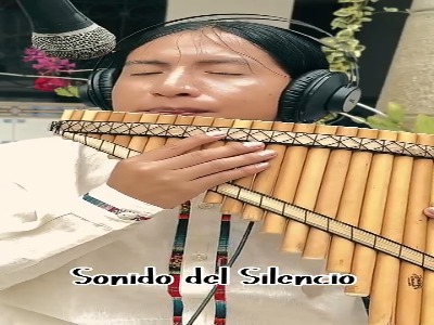 نواختن فلوت گوش نواز