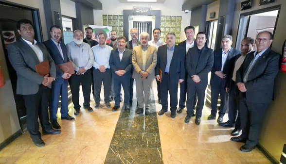 احکام هیات رئیسه جدید اتاق اصناف کرمان اعطا شد
