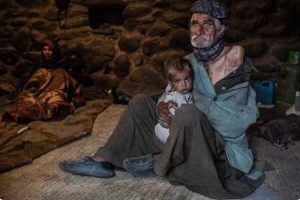 ریگان همچنان در انتظار اتصال به شبکه گاز؛ زمستان نزدیک است