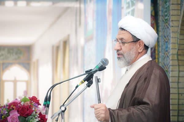 امام جمعه کرمان: قدرت علمی، نظامی و معنوی از مؤلفه‌های اقتدارایران است