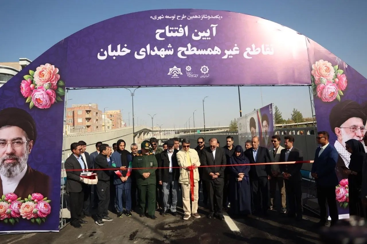 بزرگترین پل پیش‌ساخته(سگمنتال) جنوب شرق کشور در کرمان افتتاح شد