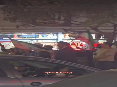 شباهت جالب یک روحانی به رهبر معظم انقلاب در تجمعات شبانه مشهد