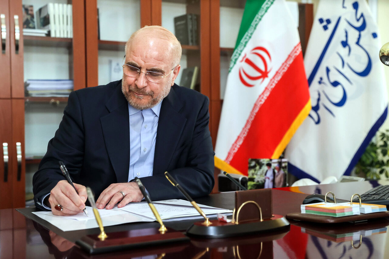 ادامه قهرمانی‌های کشتی، روایت ملت قهرمان‌پرور ایران است