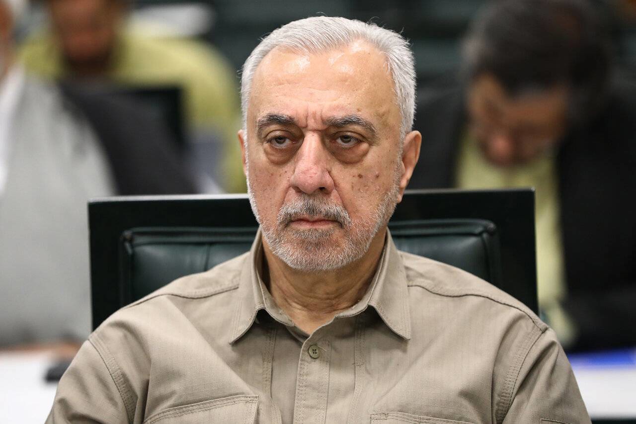 وزیر دفاع: هوافضای سپاه و پدافند ارتش اولویت هستند