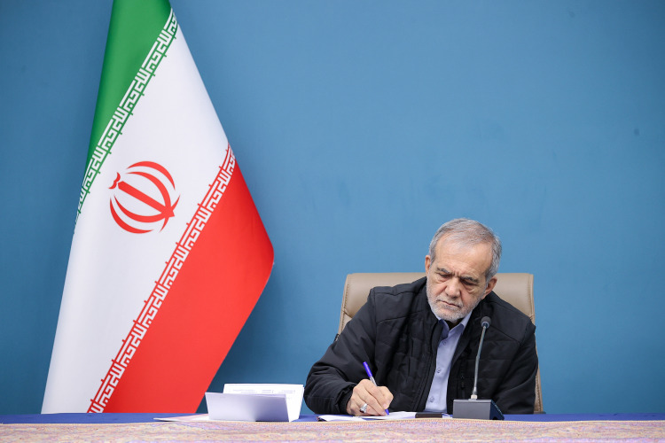 زنان کُرد بخشی از حافظه تاریخی و سرمایه اجتماعی ایران‌اند