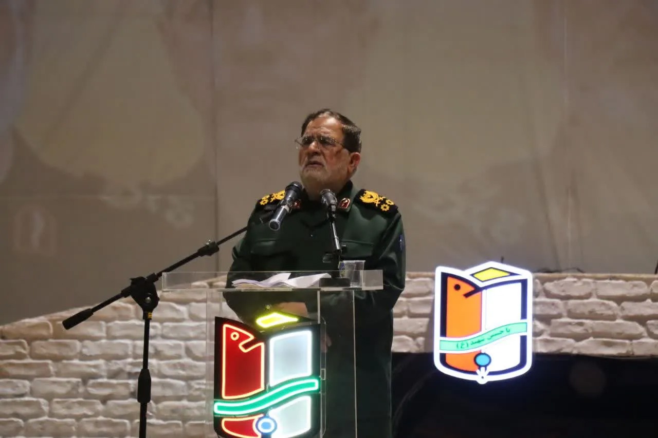 جانشین فرمانده کل سپاه: میدان‌‍‌ها را رها نکنید