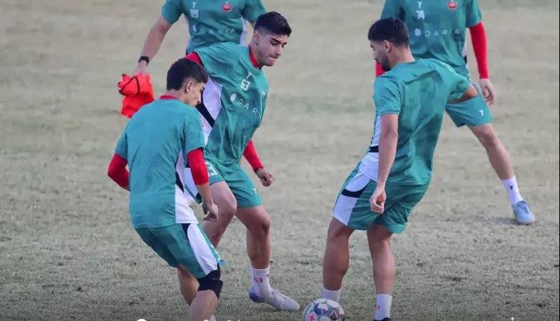 برای پرسپولیس از دیوار بالا رفتند!