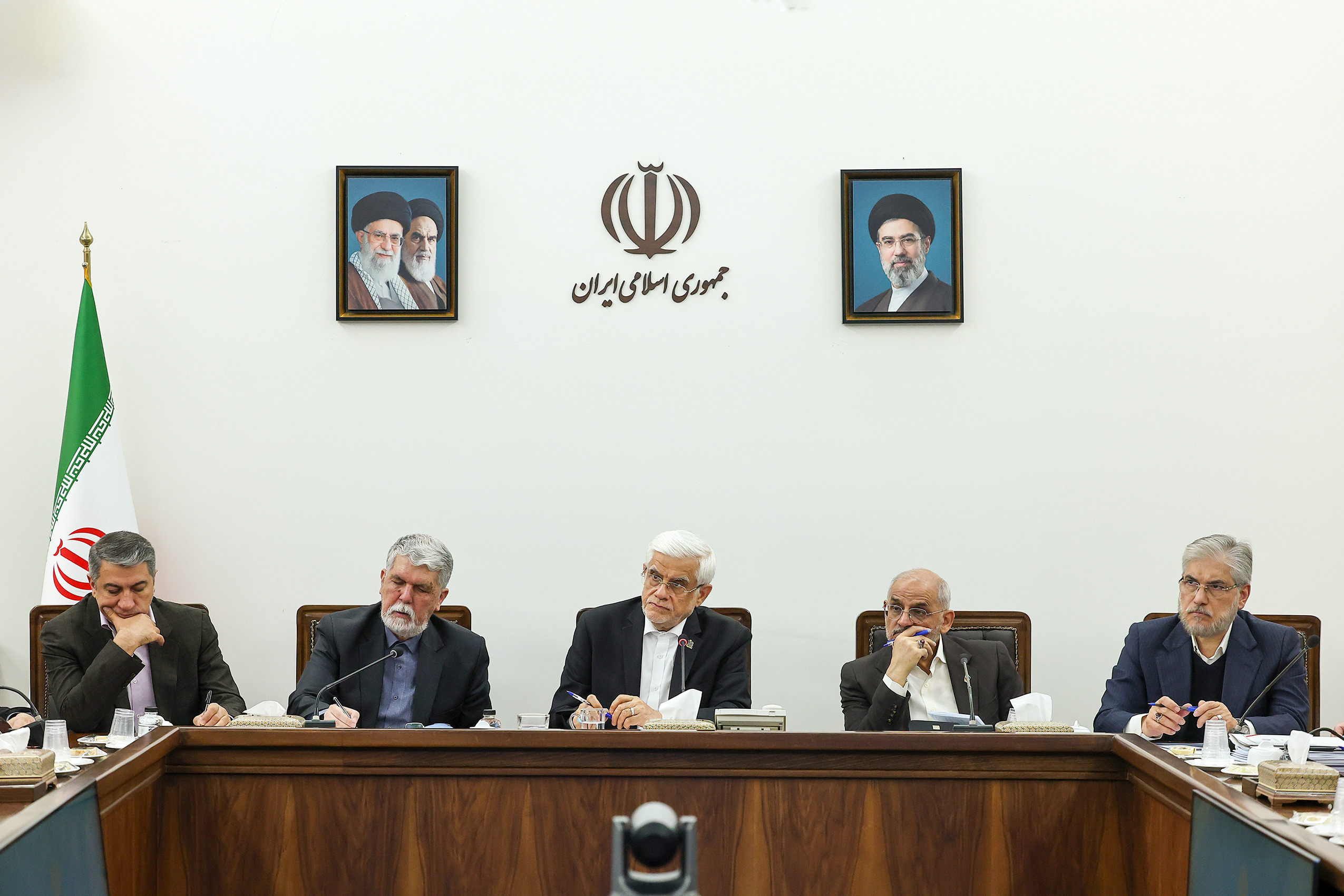 دستور عارف برای تشکیل پنج کارگروه تخصصی برگزاری اجلاس سران اکو