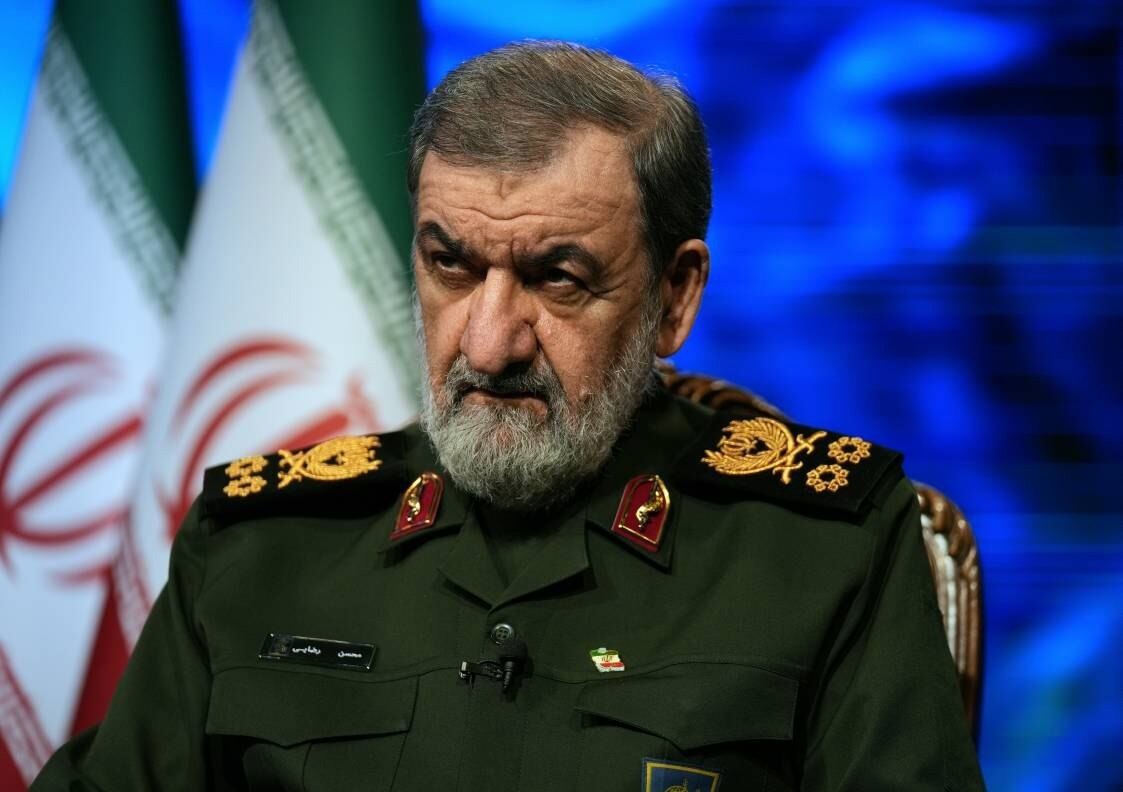 سرلشکر رضایی: هنوز به نامه ونس پاسخی نداده‌ام